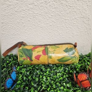 Patricia Nash Wristlet